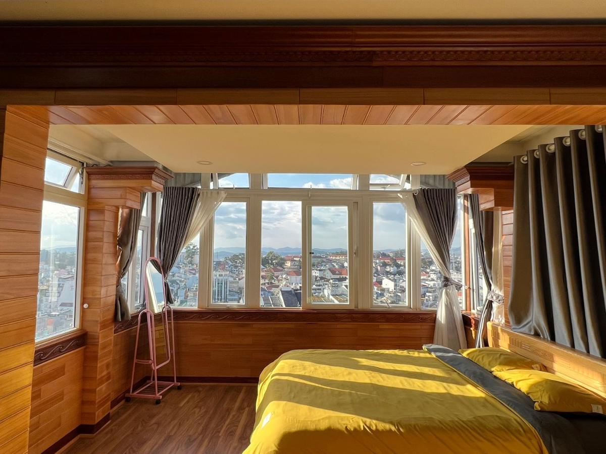 Hotel Phuong Trinh Da Lat Kültér fotó