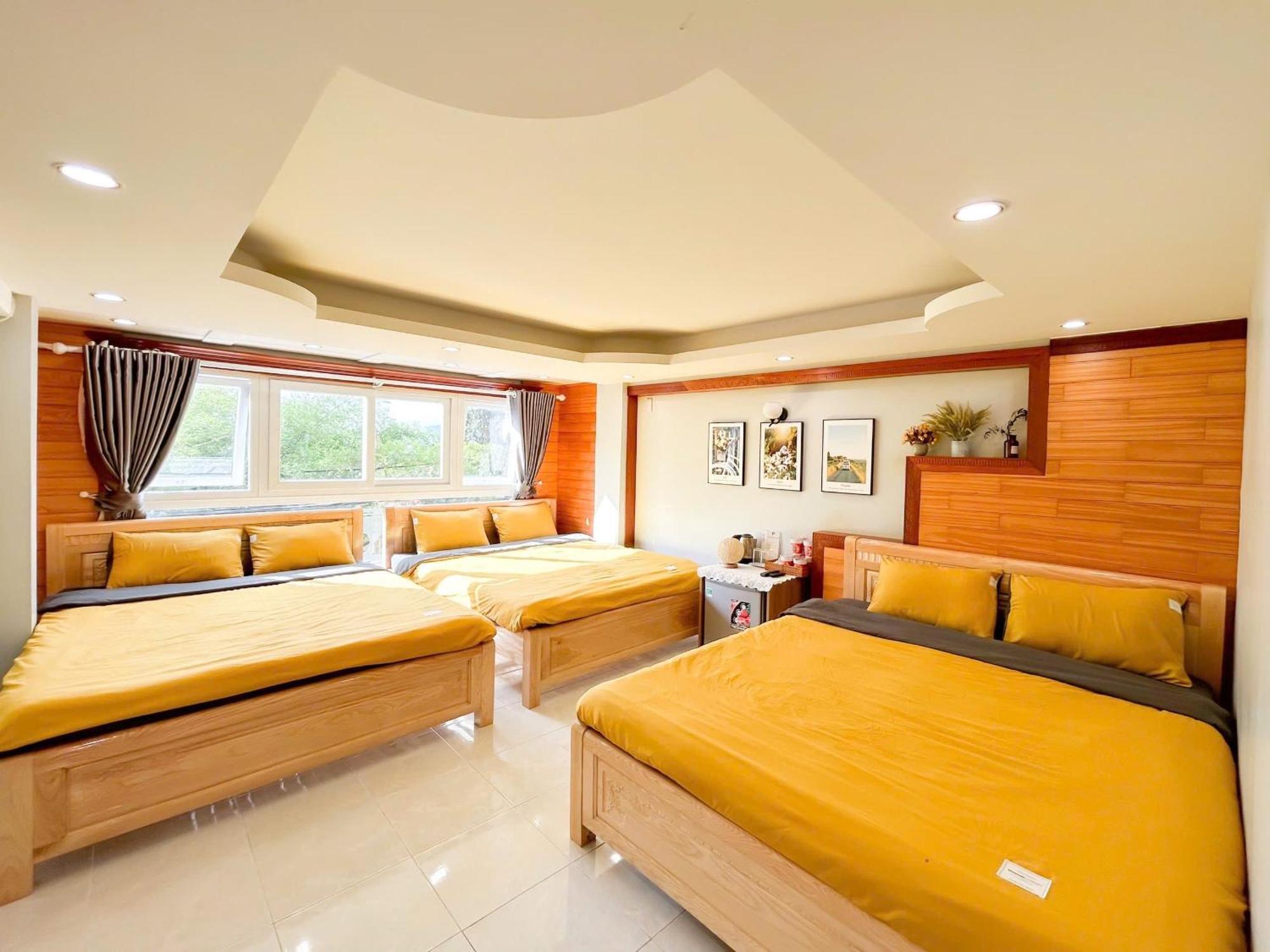 Hotel Phuong Trinh Da Lat Kültér fotó