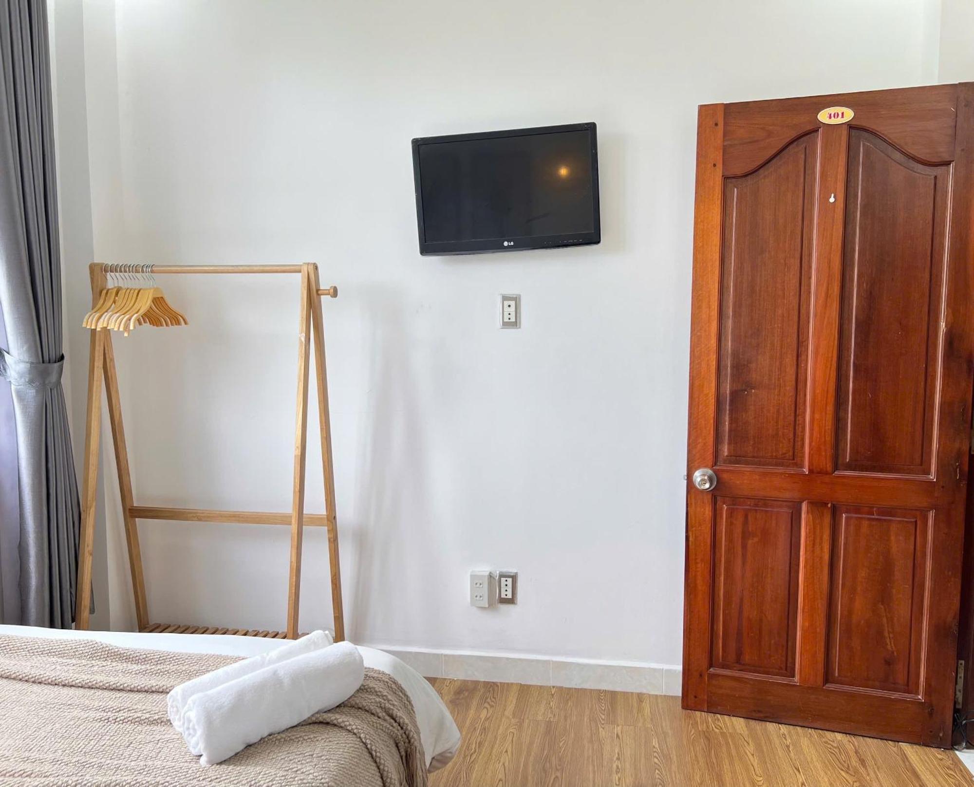 Hotel Phuong Trinh Da Lat Kültér fotó